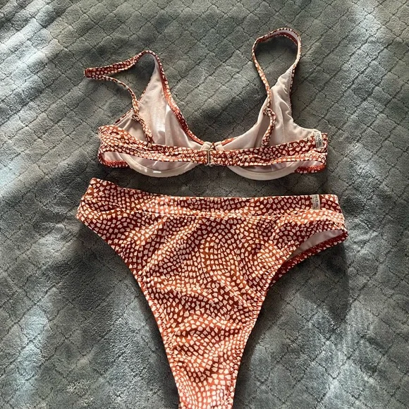 Rhythm‎ Terracotta and White giraffe Bikini - Picture 5 of 5